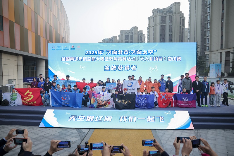 �������˹��� - ȫ�����ȵĺ�������ƽ̨